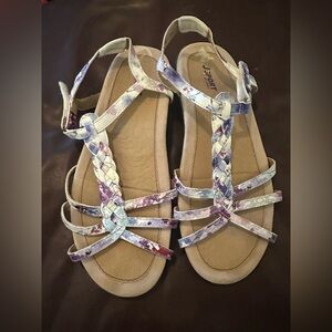 J-SPORT Floral Braided T-Strap Sandals - Multicolor